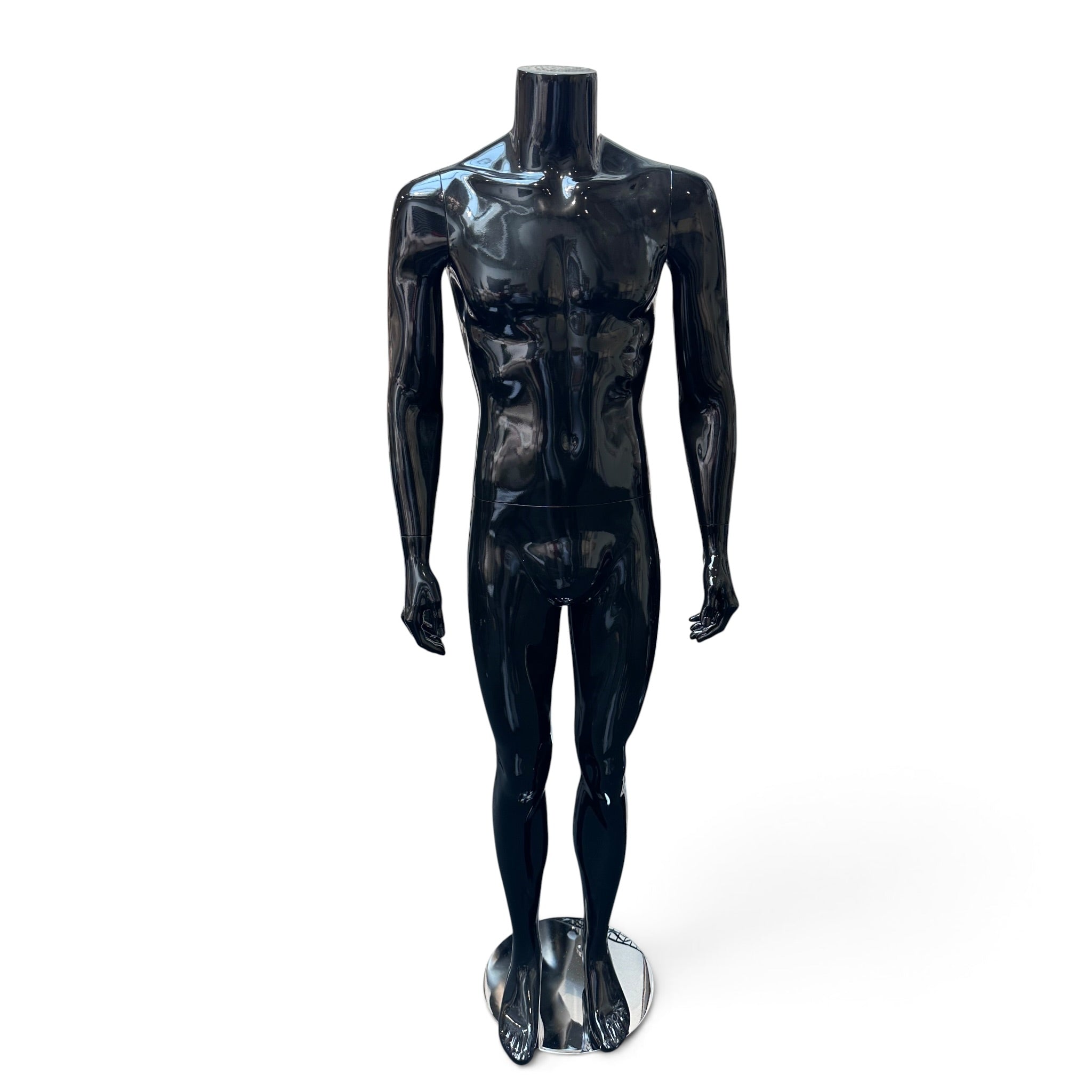 Manlig familjemannequin. Svart högblank utan huvud. Rund glasfot. H175 cm. Modell B - står rakt