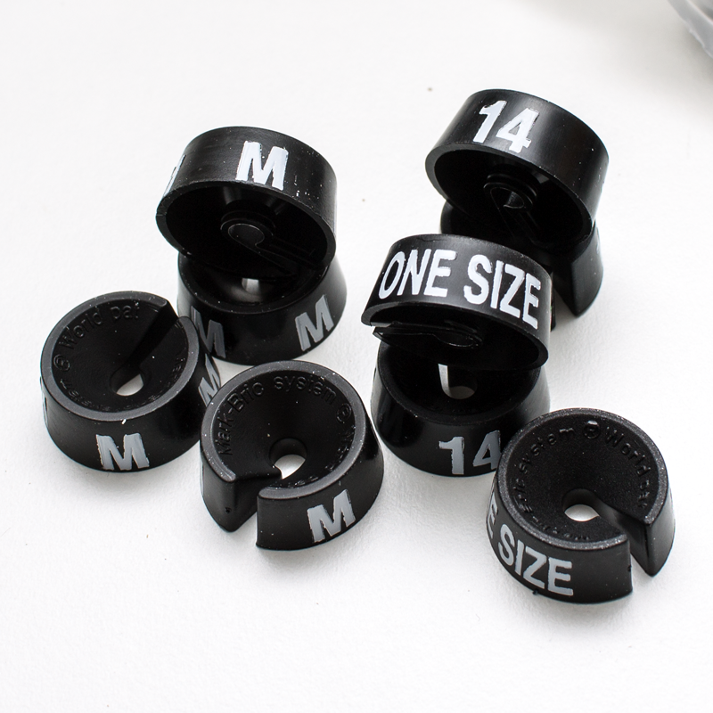 Storleksetiketter - Svart - 25 st per påse. Välj storlek