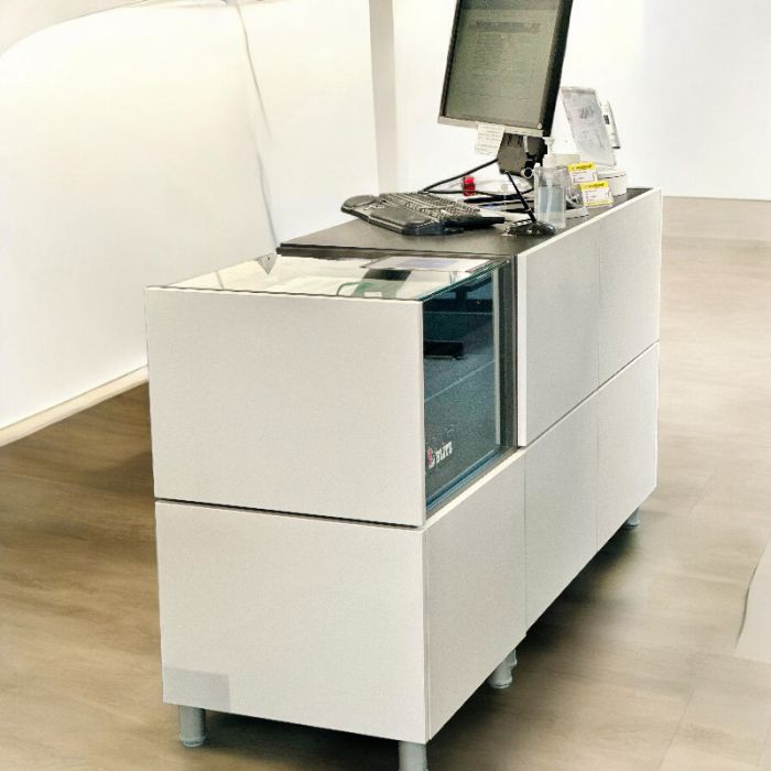 Banko disk sæt med 2 diske og frontplader total højde 93 cm længde 170 cm 1 flytbar hylde og lås bar skuffe.