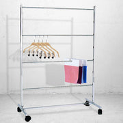 Krom bøjlestativ 84 x 40 x 130 cm med tøj