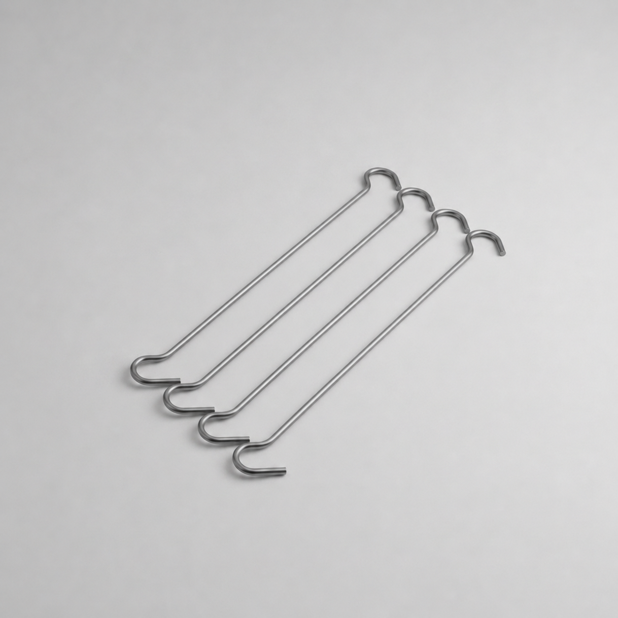 Dubbel upphängningskrok 30 cm. Förpackning med 4 st.