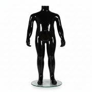 Familjebarnmannekäng. Svart högblank. 2–4 år. H 73 cm. Rund glasfotplatta