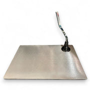 Fotsula för skyltdocka. Borstad satin. Fyrkantig