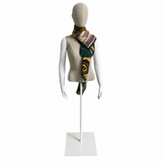Dammannekäng/torso med huvud och armar.