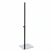Fotplatta i metall 28,5 x 33 cm, krom, med teleskopstång, H70-116 cm, Ø 25 mm, svart.