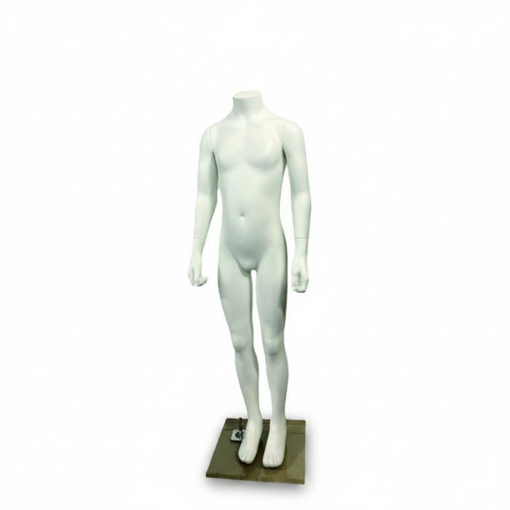 Barnmannekäng. Vit unisex. H121 cm.