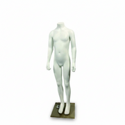 Barnmannekäng. Vit unisex. H121 cm.