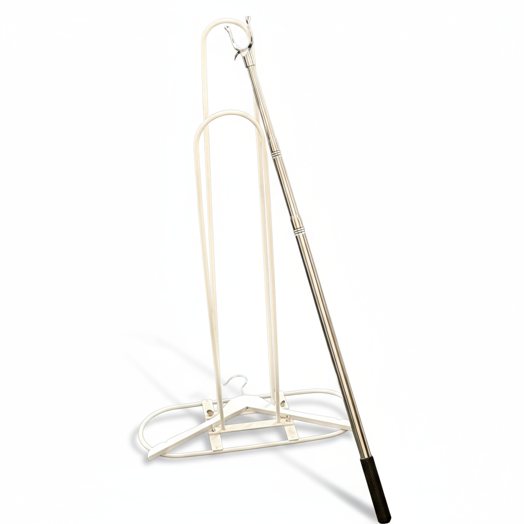 1 galgefångare och 1 klädhängare i vitt