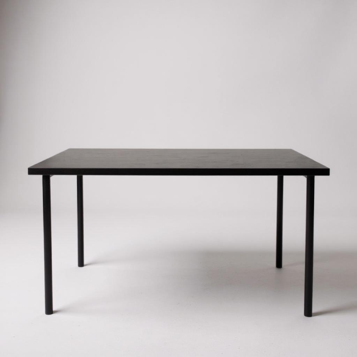 Maple salgsbord, sort, 160 x 73,4 x H91-94 cm. Vælg bordben